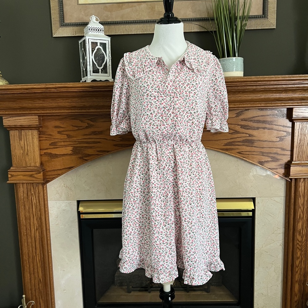 Shein Puff Sleeve Ruffle Hem Ditsy Floral Dress Sz. M NWOT